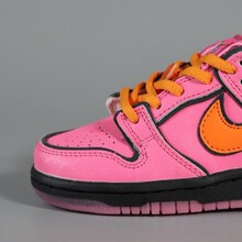 牛皮儿童低帮SB Dunk Low Pro 飞天小女警联 泡泡浅粉时尚童鞋