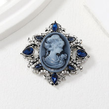 New enamel-painted butterfly brooch, elegant and luxurious, versatile and high-end fashion accessory for women