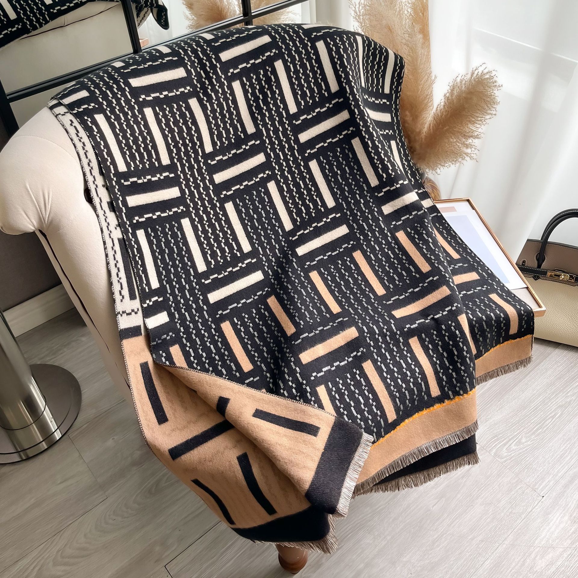 2024 nuevo bufandas jacquard de línea ondulada decoración corta para mujeres imitación de cashmere gruesa y cálida larga chal