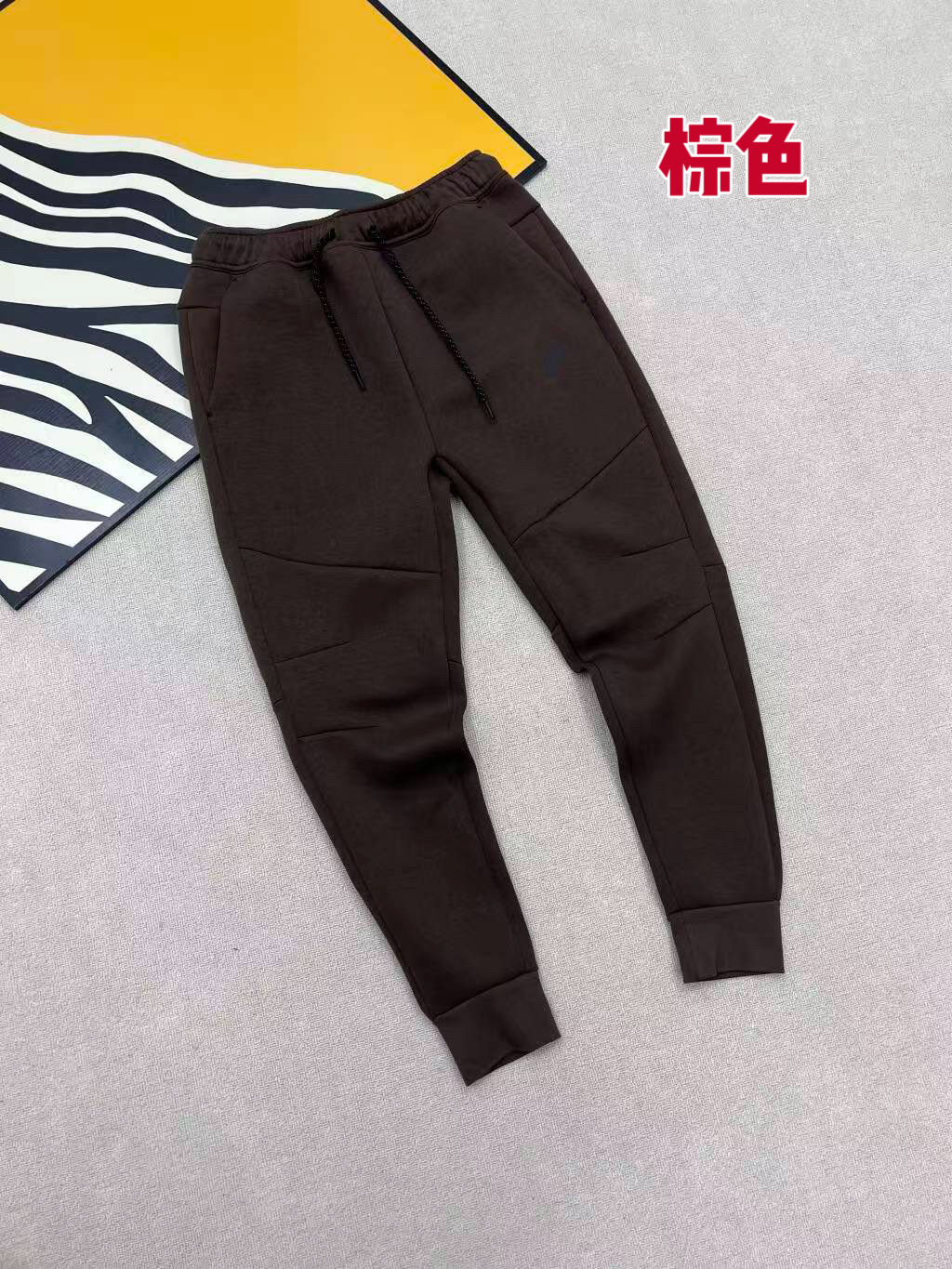 25春秋カジュアルスポーツラミネートTECH FIEECEテクノロジージッパースーツジャケットとスウェットパンツ950+496