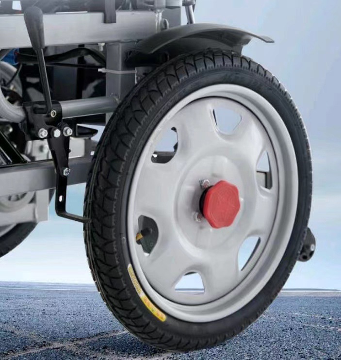 Manufacturer Automatic Intelligent 24V Electric Wheelchair for Disabled Elderly Mobility Special Foldable Electric Scooter