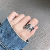 Retro ring suitable for men and women, Japanese and Korean, simple and elegant design, on index finger