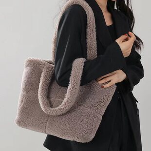 Demi-season one-shoulder bag, capacious handheld purse, Korean style