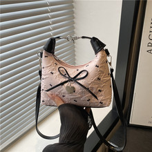 超火小众撞色包包女2025新款时尚百搭斜挎包甜酷辣妹手提保龄球包