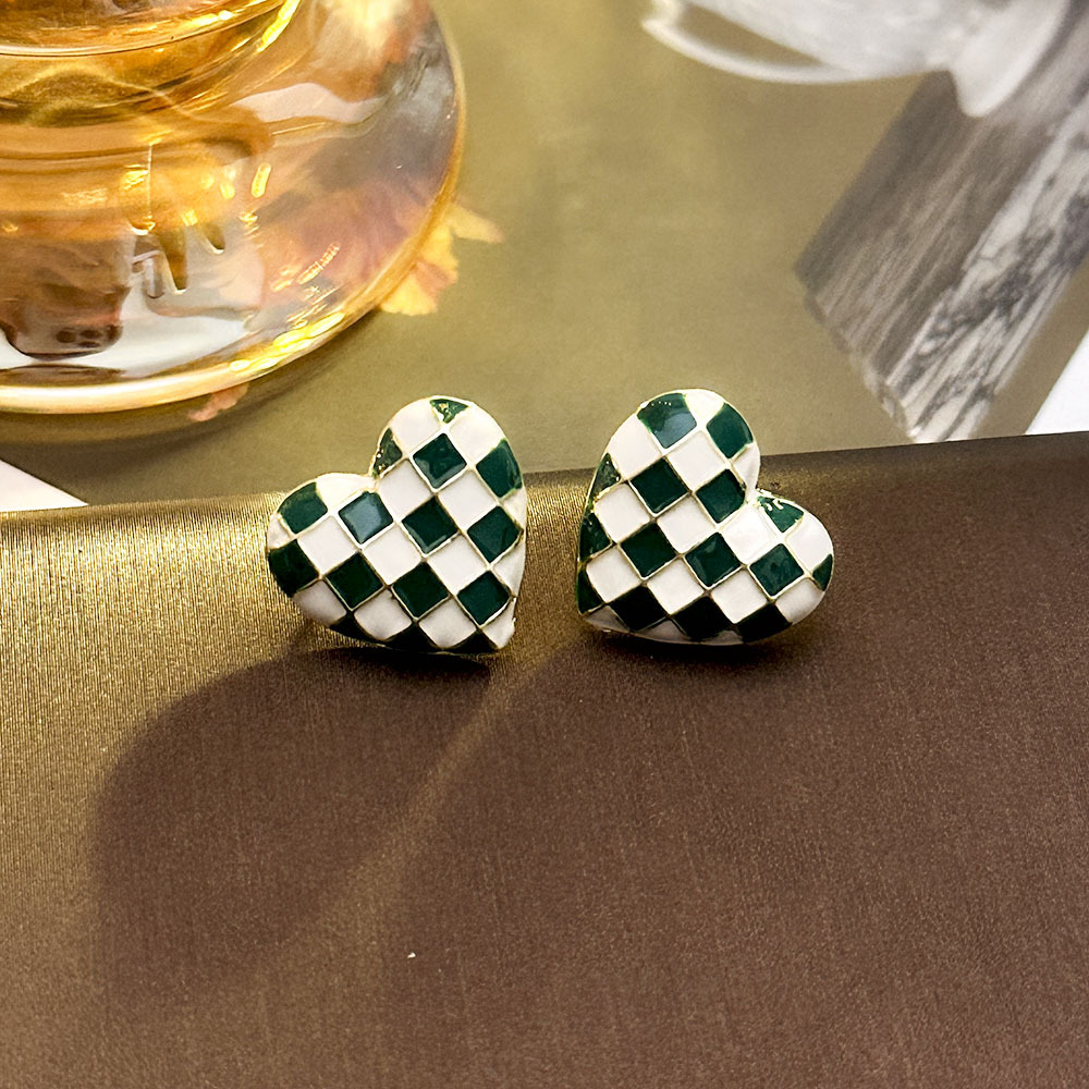 Aguja de plata-amor verde