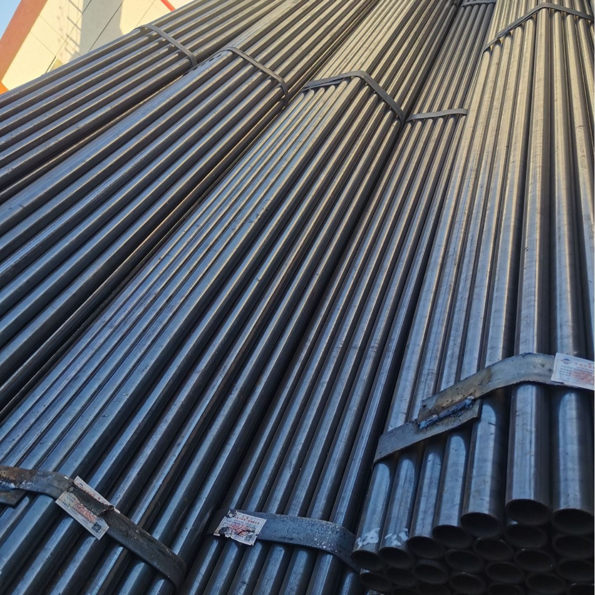 优惠销售高精密焊管，钢管架子管