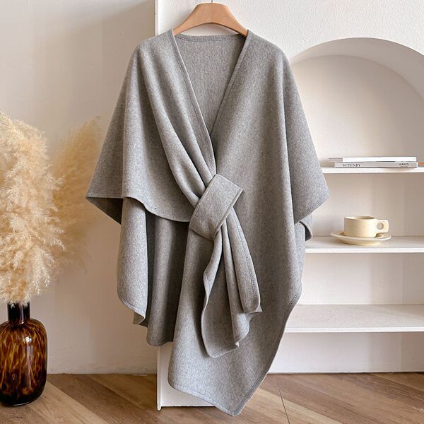Demi-season fashionable cloak