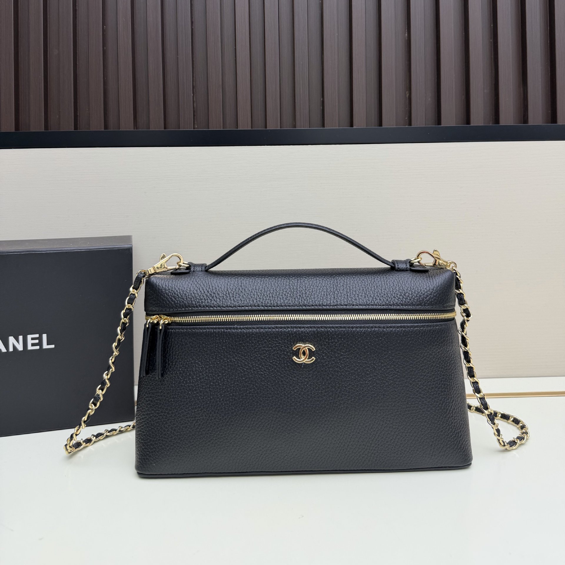 Autumn and Winter Hot-Selling Genuine Leather Bag for Women Lp27 Lunchbox Bag First-Layer Cowhide Large-Capacity Commuter Shoulder Crossbody Handbag