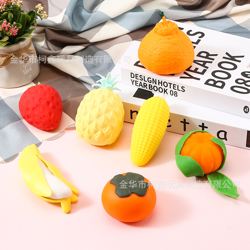 Factory Direct creative fruit flour pinch music relieve pressure vent small toy relieving stuffy grape ball