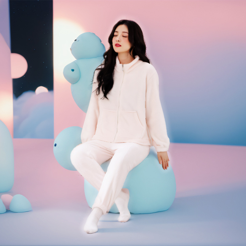 2025 New Coral Velvet Pajamas for Women, Autumn and Winter Casual and Cute, Can Be Worn Outside, Couple's Flannel Home Wear Set