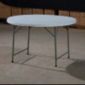 Puesto al aire libre mesa plegable simple portátil al por mayor mesa de camping y silla de oficina en casa tira de plástico noche mercado mesa de comedor