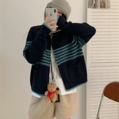 撞色条纹翻领毛衣外套女2025秋冬新款设计感宽松加厚针织开衫上衣