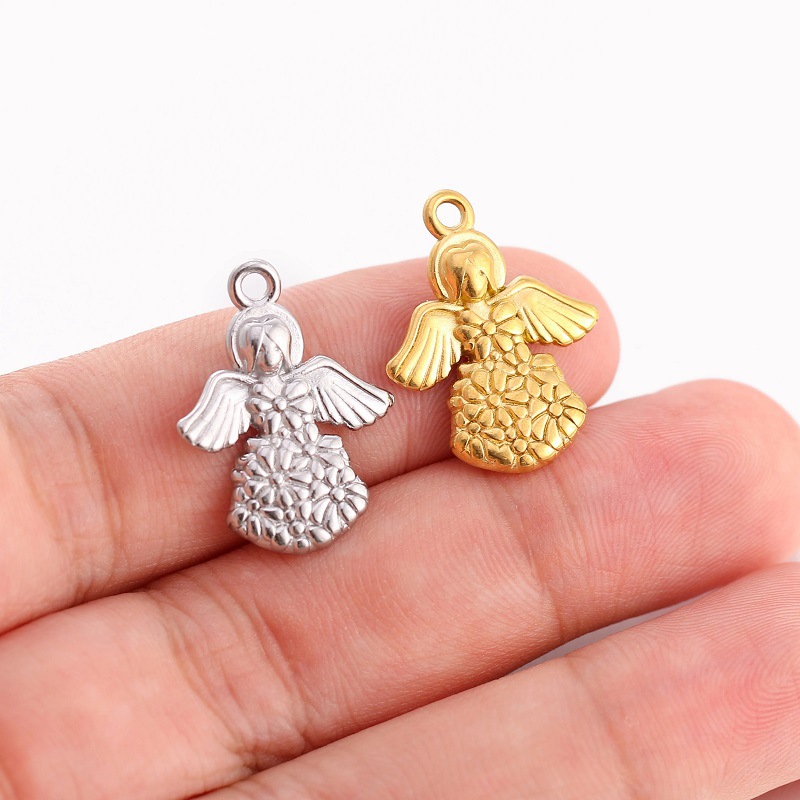 10g Weight Pendant Jewelry Making Type DIY Ornament Accessories Classification 3 PCS/Package Quantity 304 Stainless Steel Material Shamrock, Four Leaf Clover, Bow Knot Pattern All Seasons Season Plating Design Basic Style 3 PCS/Package 304 Stainless Steel Shamrock Four Leaf Clover Bow Knot Pendant 9