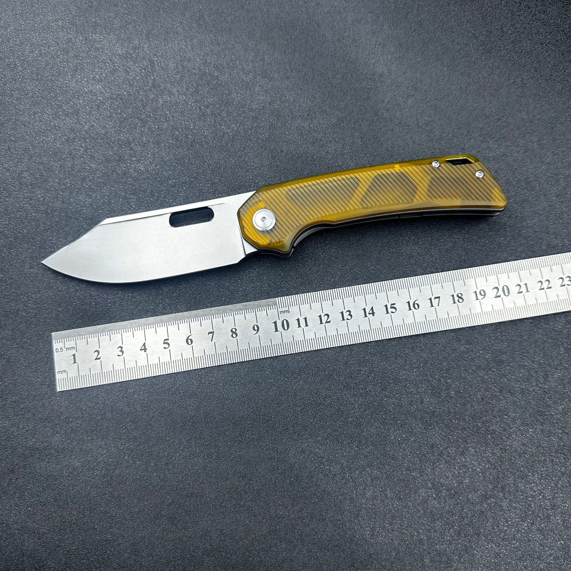 PEI暴龙户外折叠刀新版PEI折刀户外野营应急随身徒步防身把玩小刀