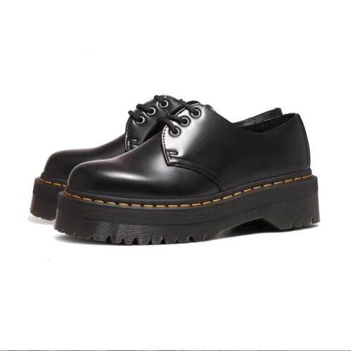 Korean-style pure and alluring mousse-style platform leather shoes—2025 autumn new arrival: round-toe, non-slip, versatile everyday Martin boots.