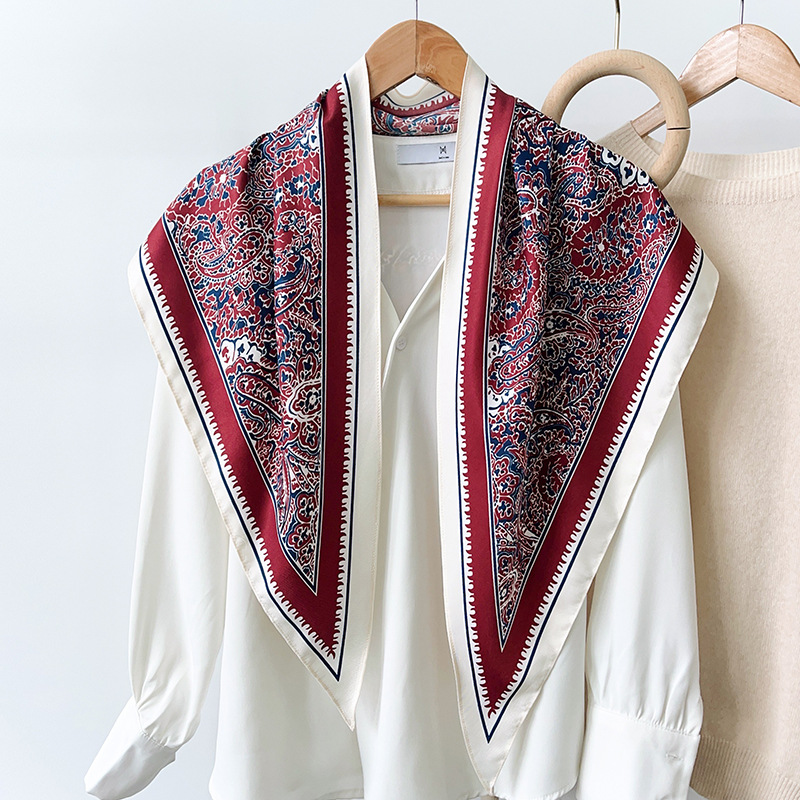 2025 nuevo estilo verano todo-fósforo cintura a juego camisa traje de mezclilla chal seda de sarga toalla triangular de moda fresca