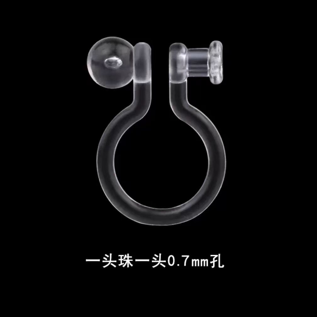 透明で環境に優しい樹脂製イヤークリップ、プラスチック製U字型ノンホールピアス、見えないフェイクイヤリングアクセサリー、吊り下げ穴付きジュエリー素材、トレンディなデザイン