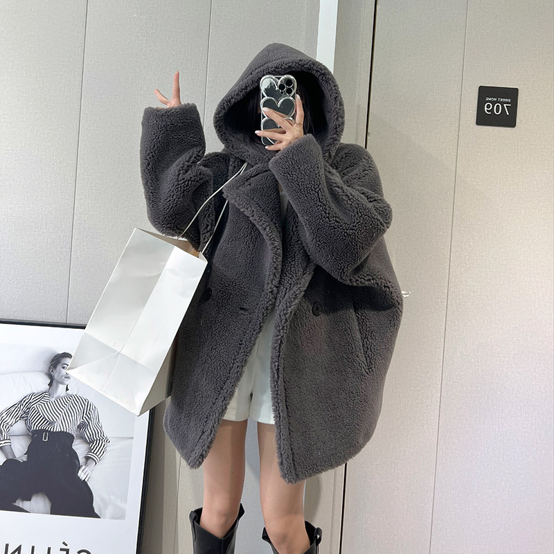 2023 new teddy bear coat mid-length small lamb wool grain cashmere hooded fur coat for women