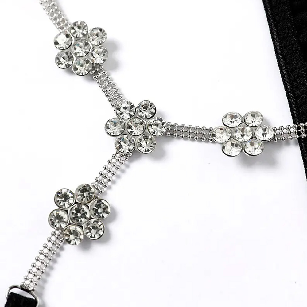 Title 3, Damen Diamantverzierte Blumenslip mit Strass. S...
