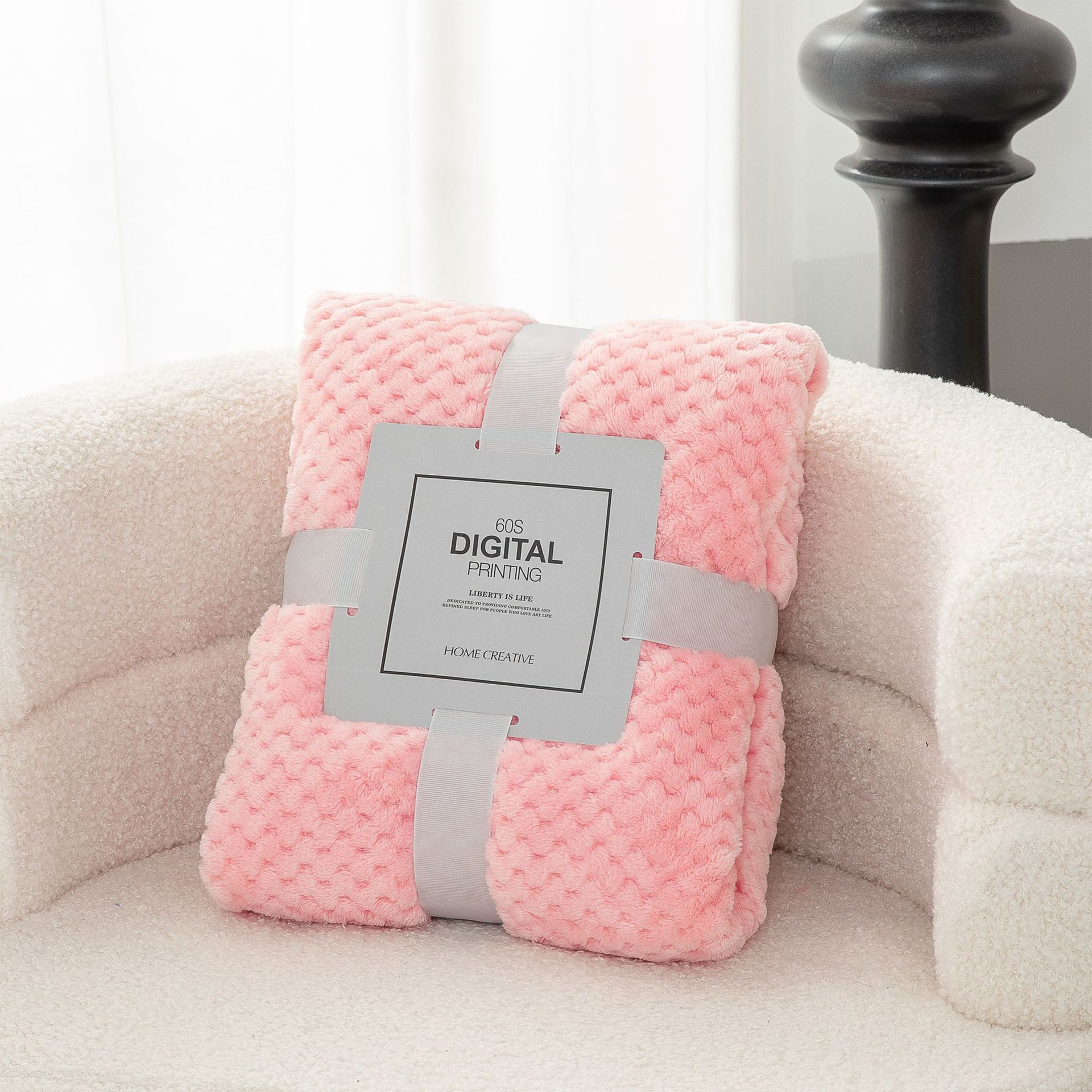 毛毯毯子瑚绒毯冬季纯色法兰绒菠萝格毛毯跨境沙发毯车载午休毯