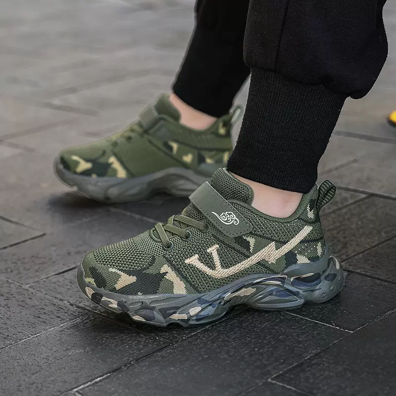 新款跨境四季童鞋迷彩飞织网面运动鞋中大童轻便软底休闲鞋批发