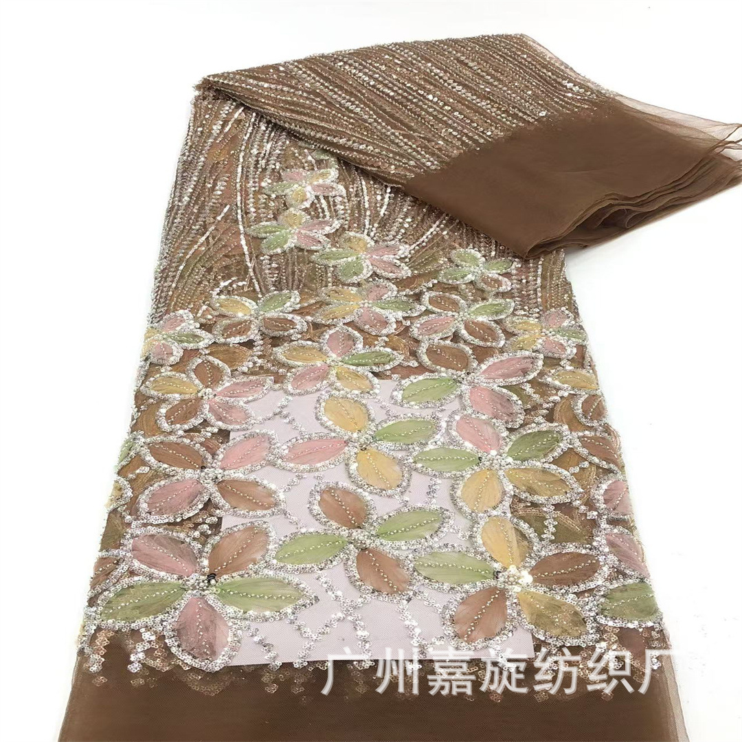 Tela de malla floral brillante con bordado 3D de lentejuelas superpuestas en stock para vestidos y ropa infantil. image 10