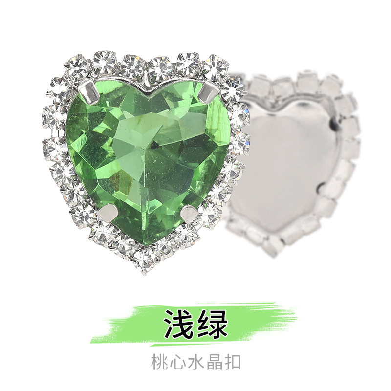 Perforación de garras de borde en forma de corazón transfronterizo Perforación artificial Perforación de diamantes cosidos a mano Adornos de zapatos Accesorios de joyería de ropa Hebilla de cristal de corazón de melocotón