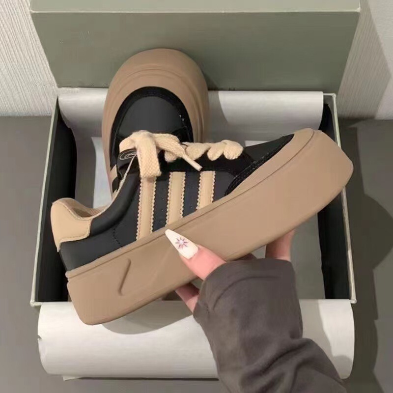 2026 Spring/Summer New Low-Top Sports Casual Shoes Versatile Zhao Lusi Style Thick-Soled German Training Sneakers for Women
