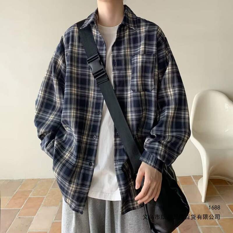 American retro plaid shirt for men, summer style, clean and sunny long-sleeve shirt, casual and stylish jacket American retro plaid shirt for men, summer style, clean and sunny long-sleeve shirt, casual and stylish jacket