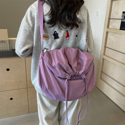 Cross-border simple tote bag for women, fashionable drawstring shoulder bag, Korean style trendy crossbody bag, solid color, versatile commuter bag