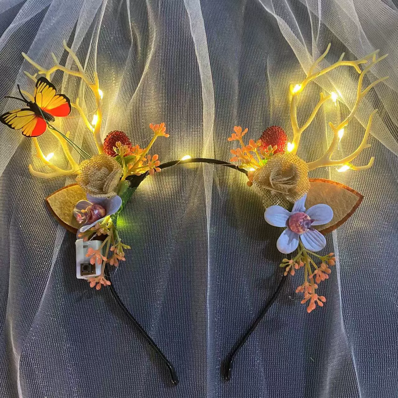 新款圣诞节鹿角发箍网红麋鹿冬季发光头饰圣诞饰品发卡发饰热卖