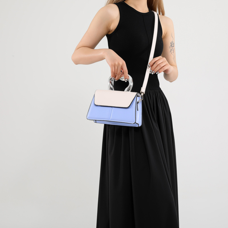 Color contrastante personalidad casual 2024 nueva moda femenina simple textura metálica portátil hombro mochila pequeña