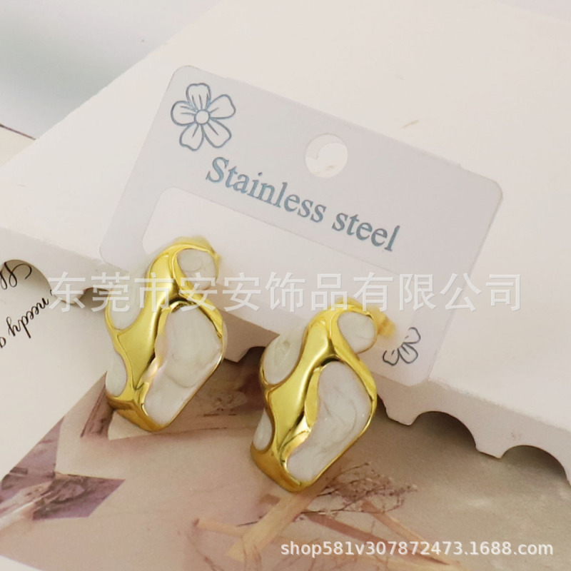 跨境轻奢高级感不锈钢方形白色滴釉爱心耳环女小巧精致时尚耳钉|undefined