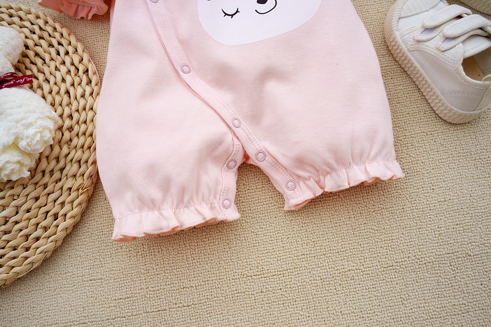 粉色大白兔平角短袖-3