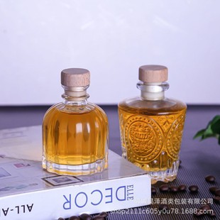 ins Diamond Pattern Small Bottle Beautiful Small Wine Bottle Cold Brew Coffee Sub-package Small Wine Jar Beverage Sealed Bottle