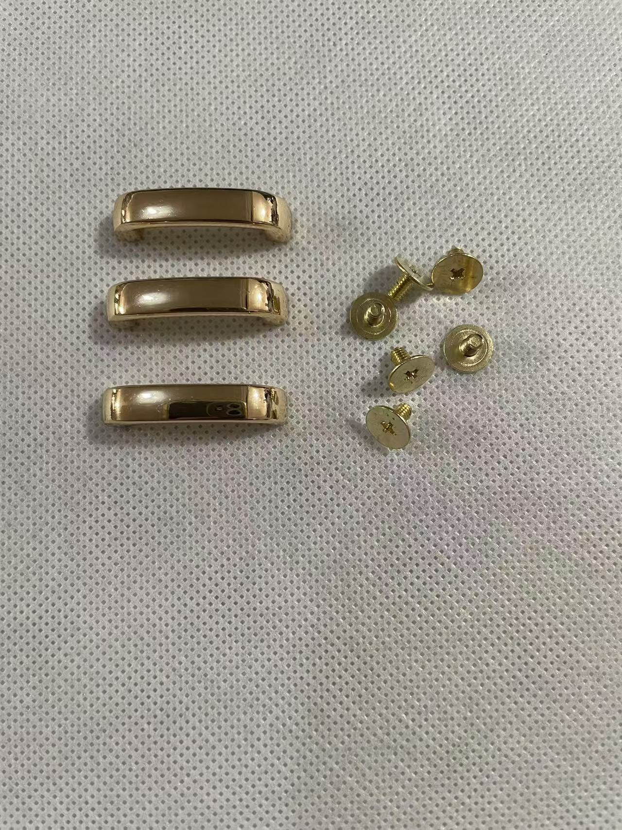 621f8144-c6d7-44f9-8d64-1f05c0