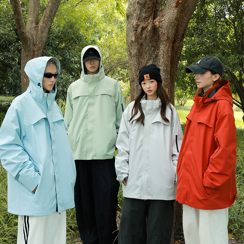 American-Style Workwear Outdoor Three-In-One Warm Detachable Jacket for Couples, Autumn and Winter Casual Mountaineering Jacket American-Style Workwear Outdoor Three-In-One Warm Detachable Jacket for Couples, Autumn and Winter Casual Mountaineering Jacket