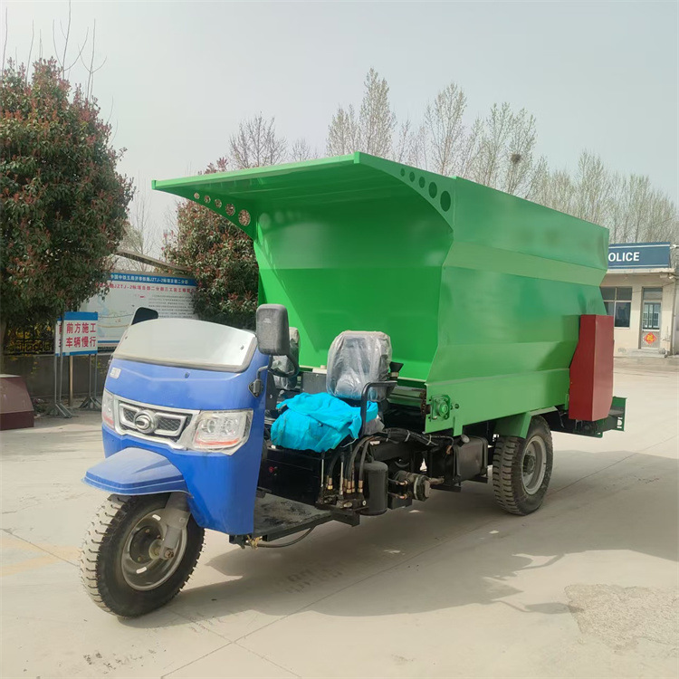 pequeño camión de dispersión para granja alimentador automático de alimentación de césped y máquina de dispersión de césped de dieta completa para granja de ganado y ovejas