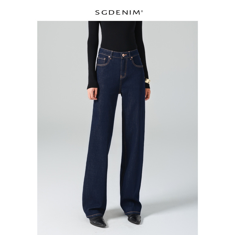 High-Waisted Slim Straight-Leg Jeans for Women in Natural Denim, Versatile and Slimming, New French Fries Pants for Autumn 2025