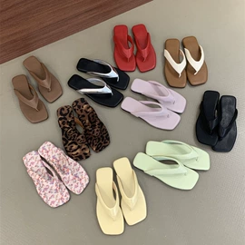 女式时装单鞋;女式皮靴;高跟凉鞋