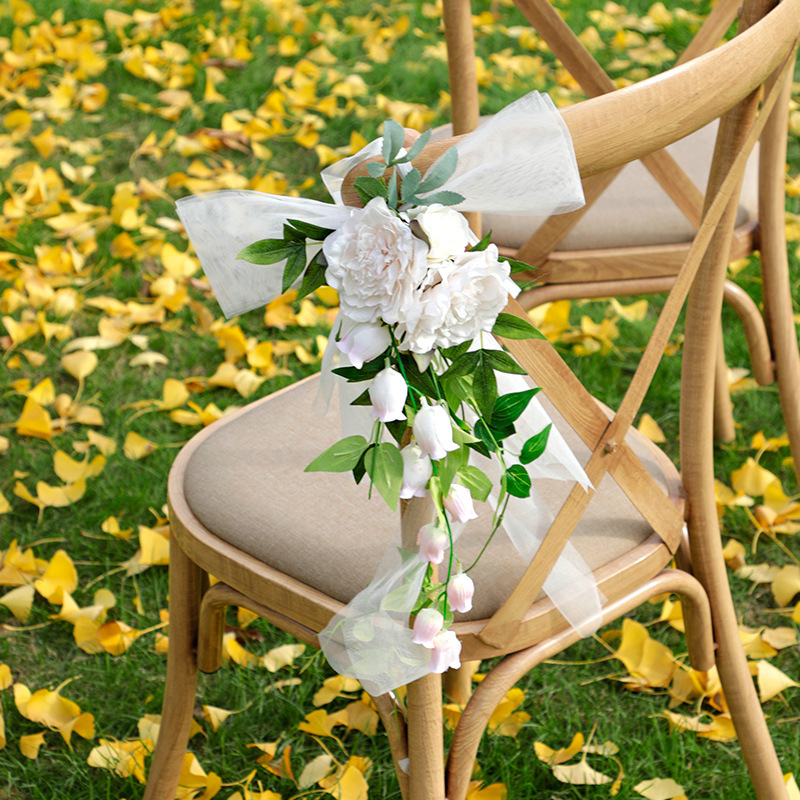 simulation Back Sen family Wedding dress Photography prop hotel Back outdoors Wedding Chapel chair Decorative flowers