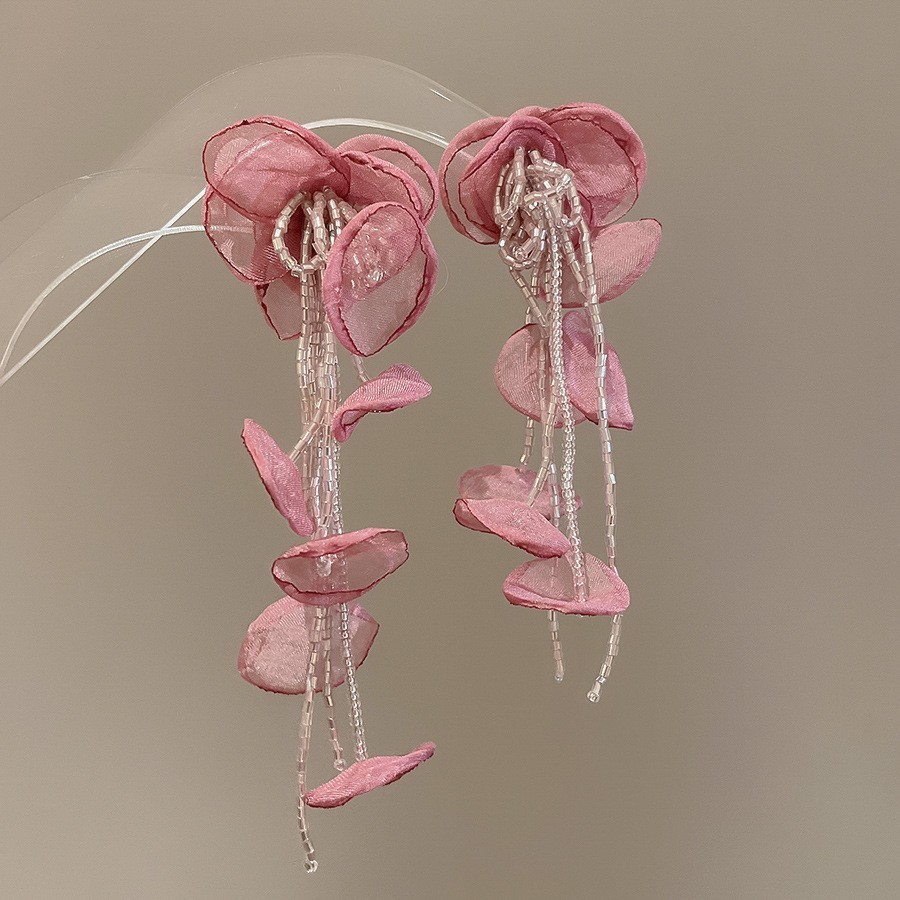 Aguja de plata flor rosa borla estilo vacaciones pendientes verano dulces y exquisitos pendientes pequeños pendientes de diseño fresco mujeres