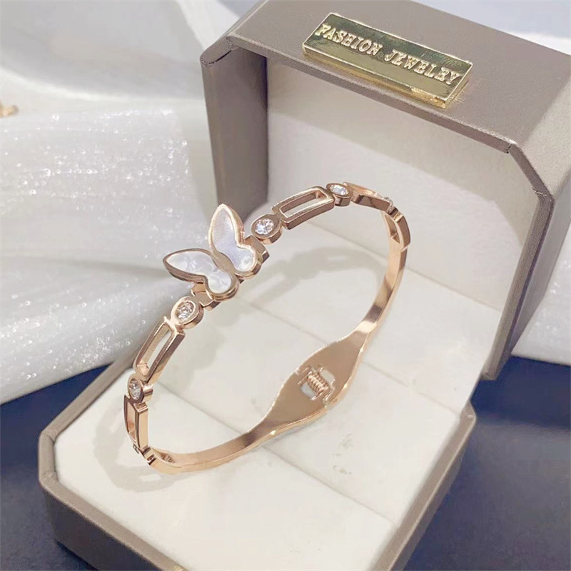 Daily Occasion Titanium Steel Material Fashion Butterfly Titanium Steel Plating Zircon Bangle