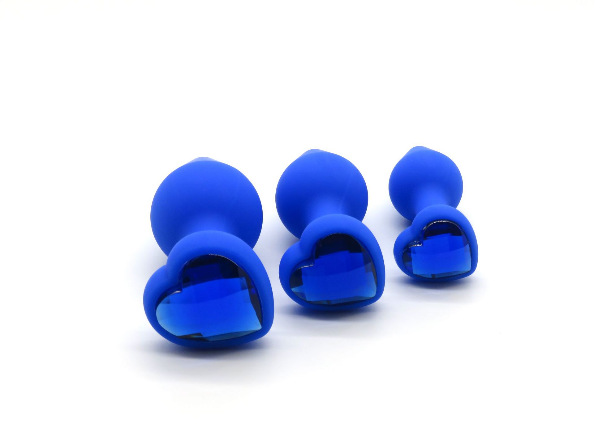 Heart-Shaped Silicone Anal Plug, Large Blue Waterproof Design for Adults — detail image 2