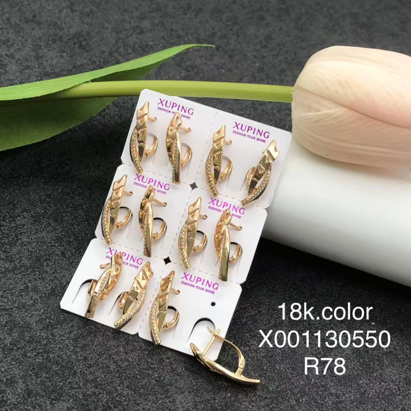 Pendientes de aro Xuping transfronterizos rusos de 18k con incrustaciones de diamantes, joyería de lujo ligero de alta gama al por mayor para mujer.