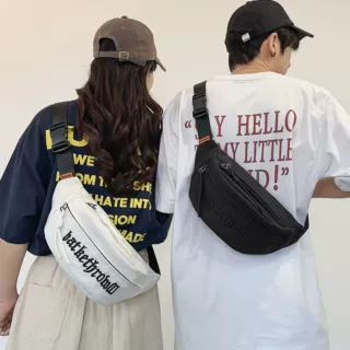 胸包男女日系简约轻便单肩小背包潮牌休闲运动斜挎包百搭手机腰包