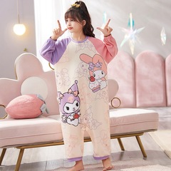 子供のクロミのワンピースのパジャマの女の子の春と秋の純綿は身をつないで風邪をひく女の子の赤ちゃんの長袖の部屋の服を防ぎます。