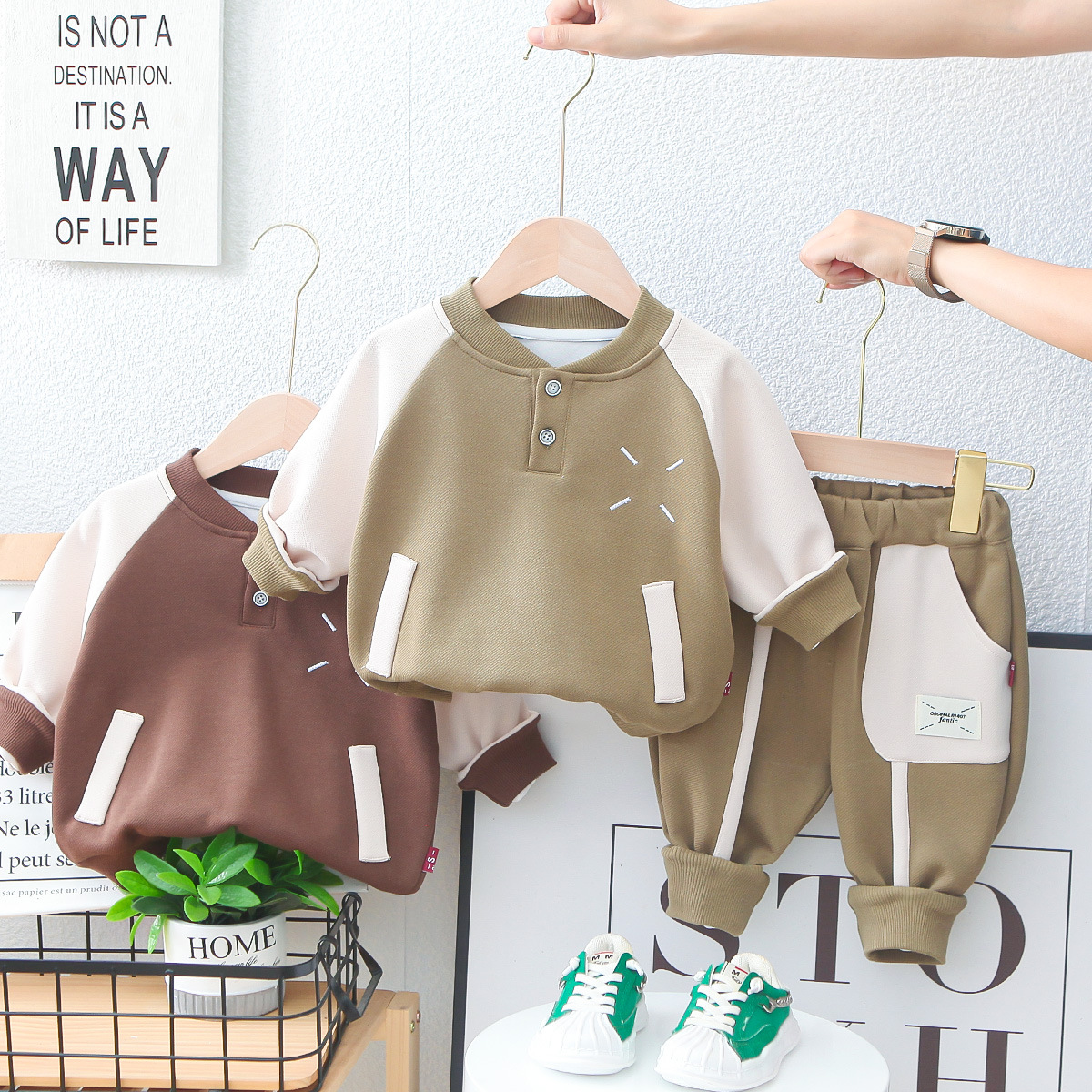 Jungen 2023 Neue Frühling und Herbst Sport Baseball Kragen Splice Zwei Stück Set Baby Fasionable Cildren's_voghion.com