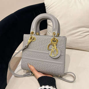 Ůʿ������羳Ů��2026�¿�W���r�Љ�����ĸ�μ�б�������bags
