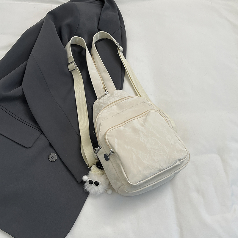 Nuevos productos de cuero suave pu doble uso bolso de pecho de moda de mujer impresión de tendencia nueva mochila china textura mochila pequeña